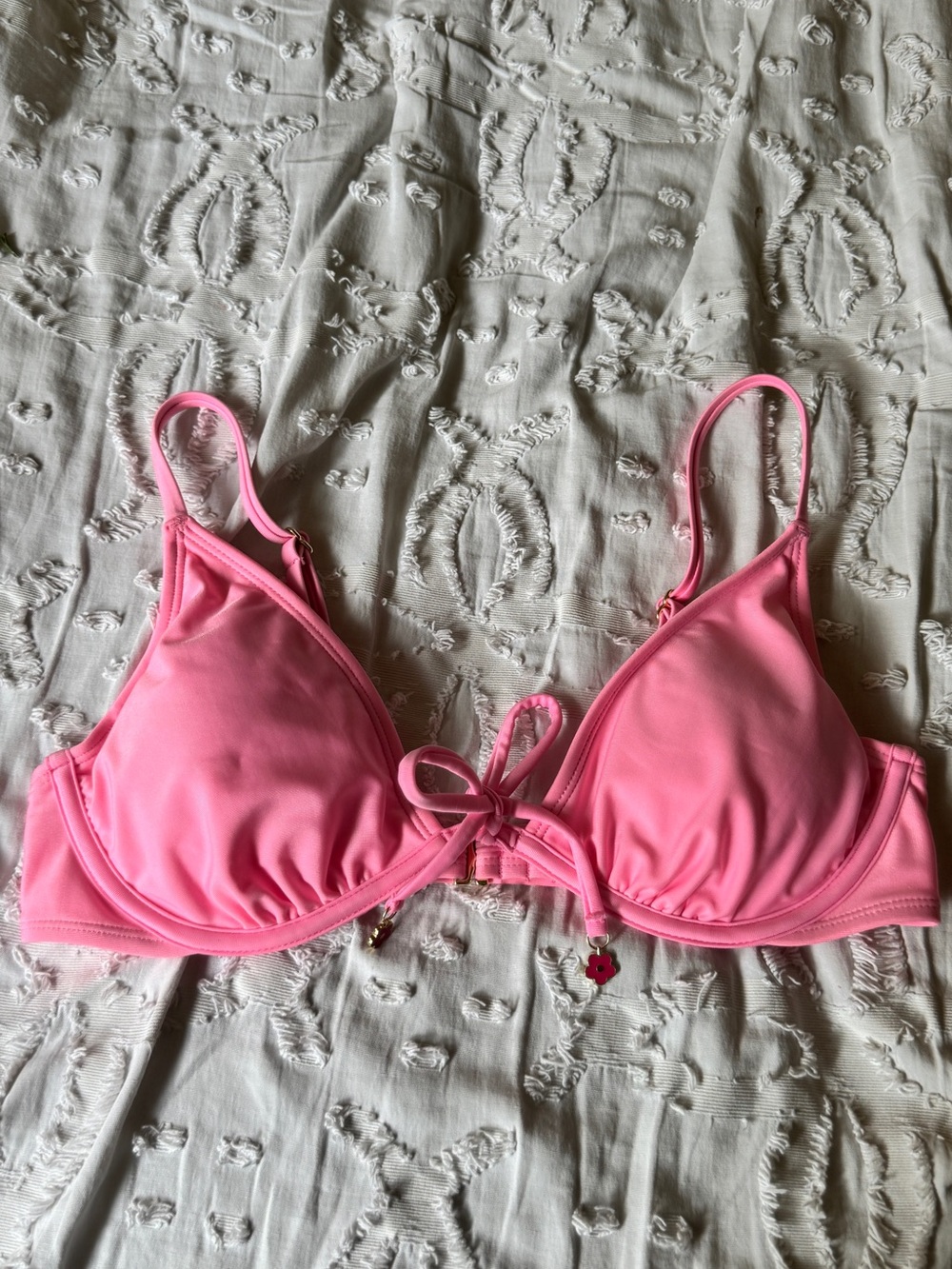 Pink Triangle Bikini Top M Wild Fable NEVER WORN